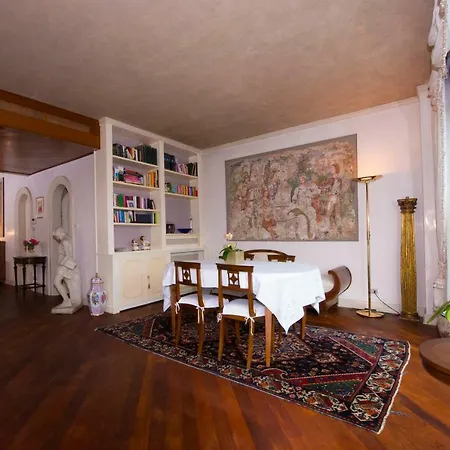 Apartment In Signori *