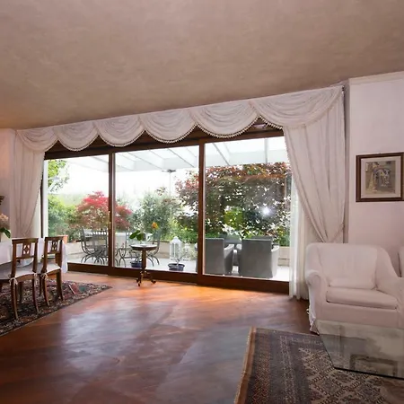 Apartment In Signori *